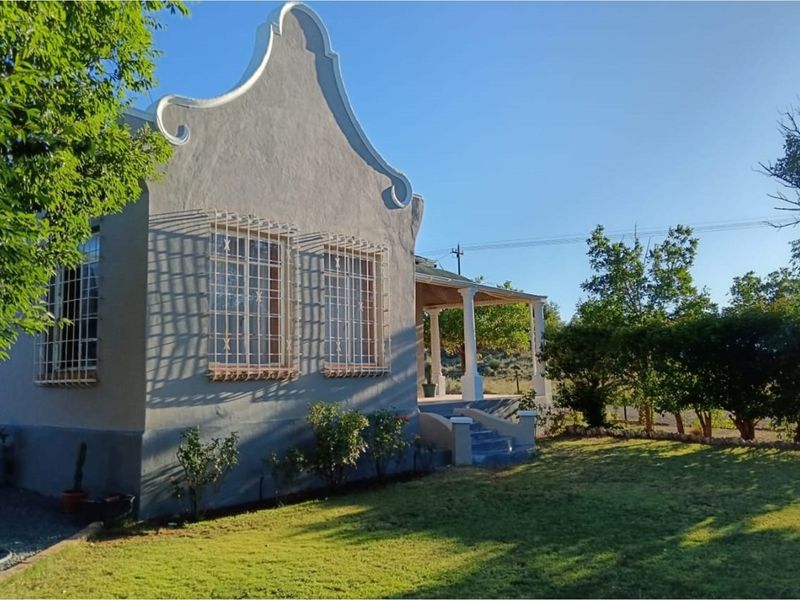 3 Bedroom Family Home for sale in Steynsburg Eastern Cape - Photo 3