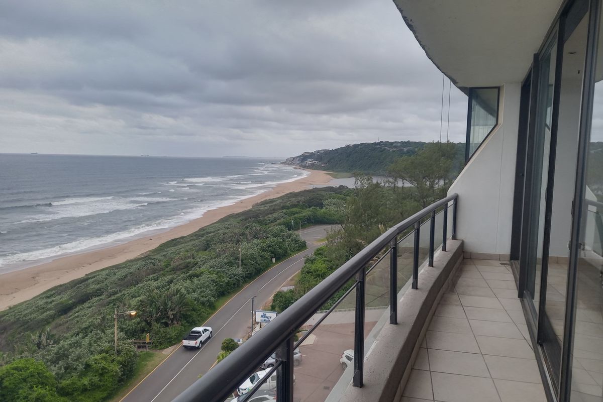 "Luxurious Coastal Living in La Mercy Awaits You" - Photo 4