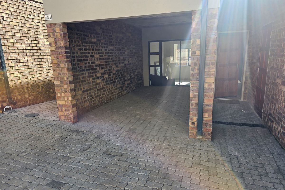 3-Bedroom Sectional Title in Die Heuwel’s Newest Development don't miss out to own it - Photo 5