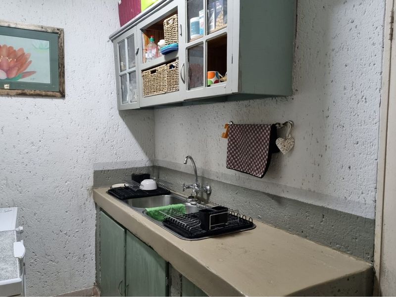 A Rare Gem in Hectorspruit - Where Style, Space and Serenity Meet - Photo 7