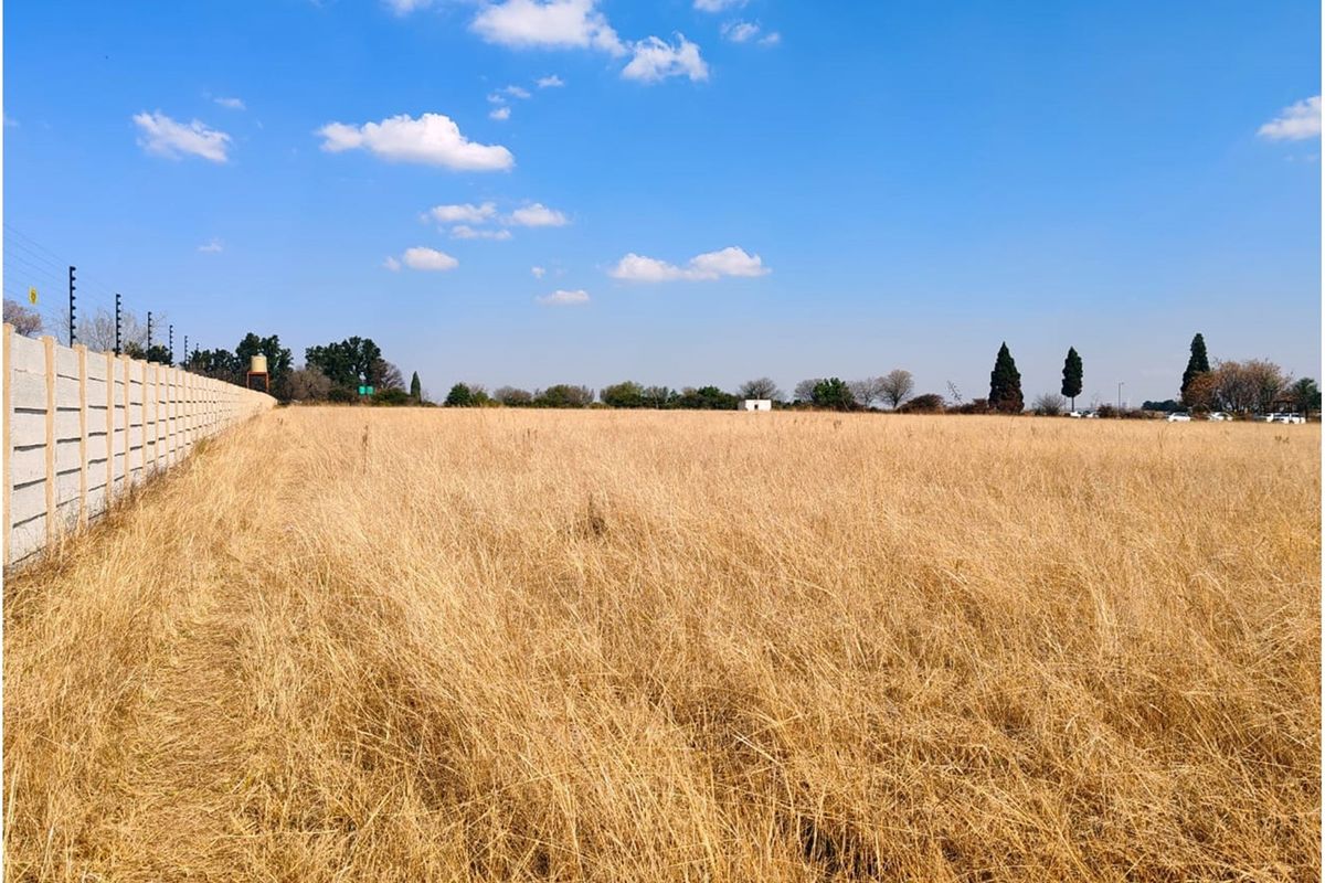 MEYERTON * RIVER PARK * R1 000 000.00 * 2.1414HA * VACANT PLOT AH * EXCLUSIVE SOLE MANDATE - Photo 2