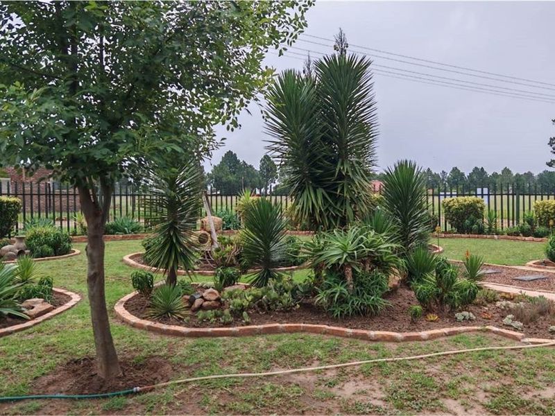 House For Sale in Deneysville - Photo 4