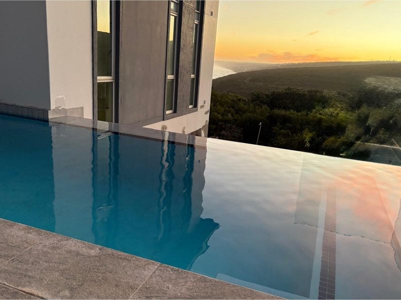 Exceptional Guesthouse Investment Opportunity or Ultimate Luxury Home! - Photo 10