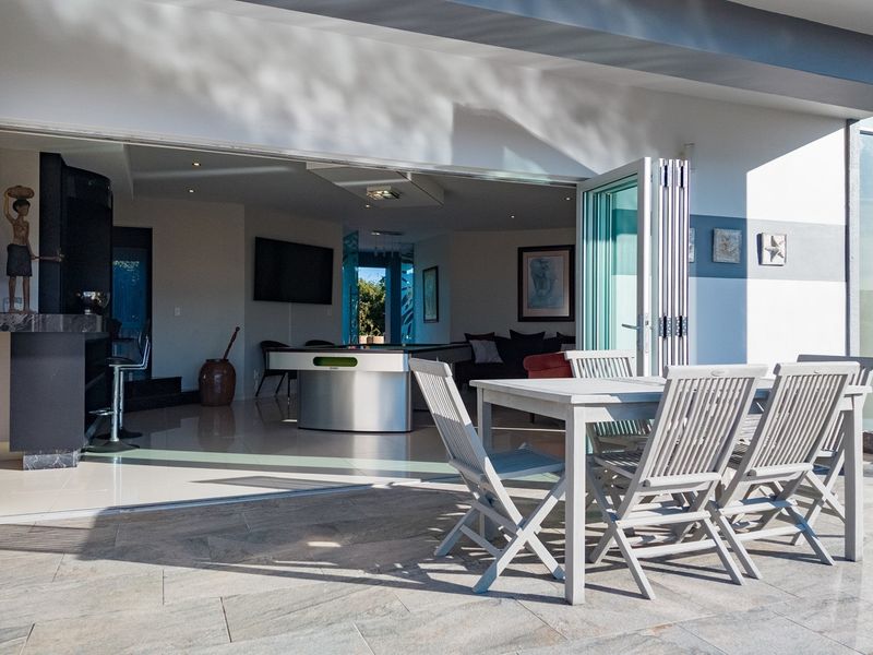 Exceptional Guesthouse Investment Opportunity or Ultimate Luxury Home! - Photo 2