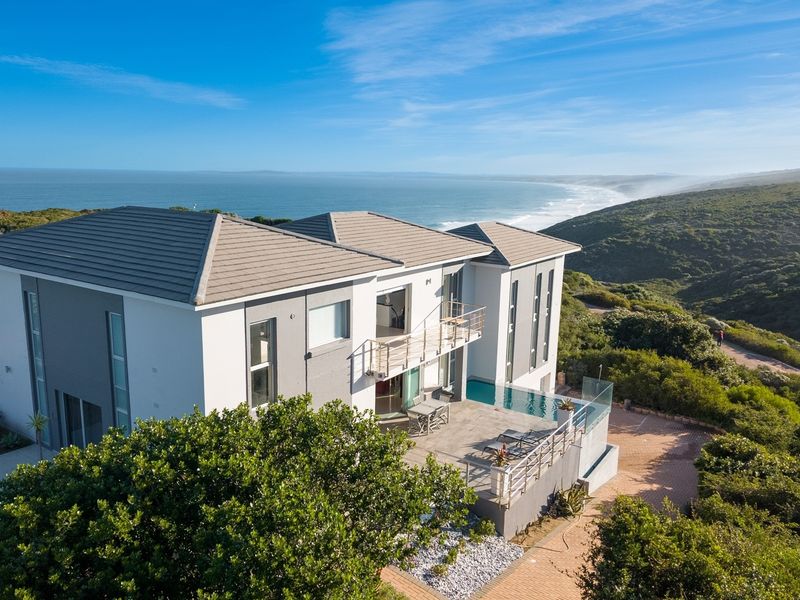 Exceptional Guesthouse Investment Opportunity or Ultimate Luxury Home! - Photo 4