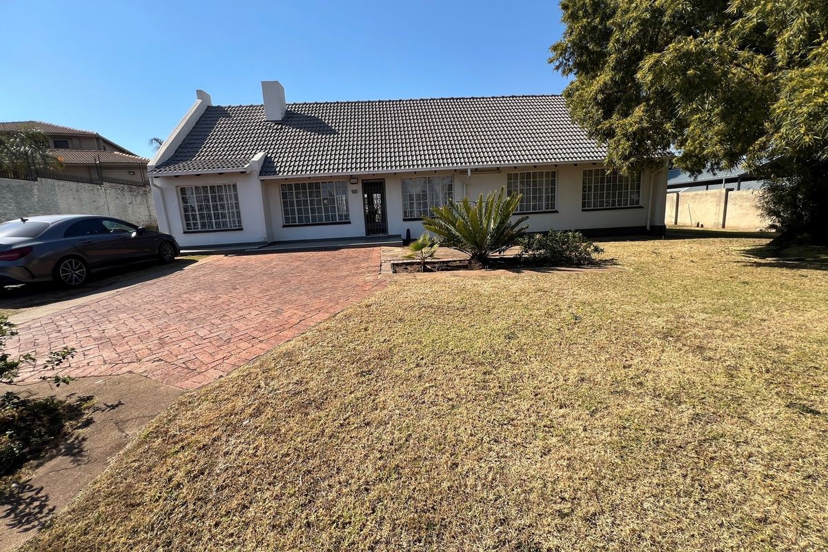 Spacious Family Home with Established Business and Development Potential - Photo 3