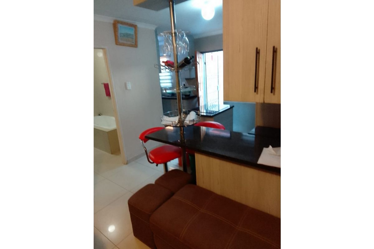 3 Bedroom house for Sale in Mahube Valley - Photo 5