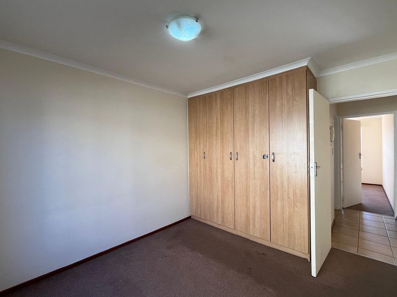 Modern 2-Bedroom Townhouse with Balcony for Sale in Montana Tuine - Photo 10