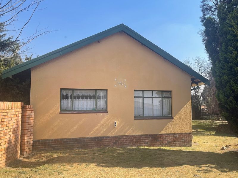 Well Located! - Photo 6