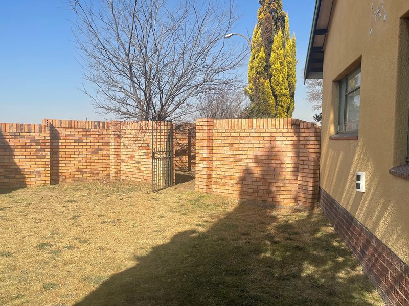 Well Located! - Photo 2