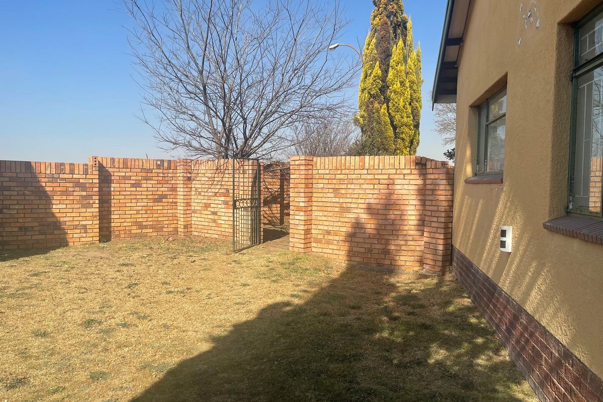 Well Located! - Photo 2