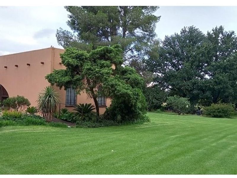 MOOILANDE AH * MEYERTON * R2 650 000.00 * Well Maintained property   * 3 Bedrooms   * 2 Bathrooms - Photo 10