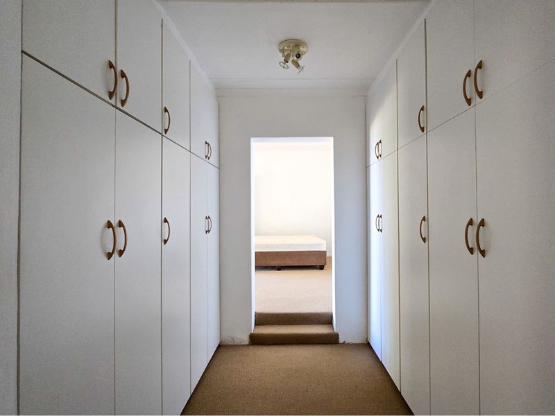 Two spacious farm-style homes ideal for country living! - Photo 3