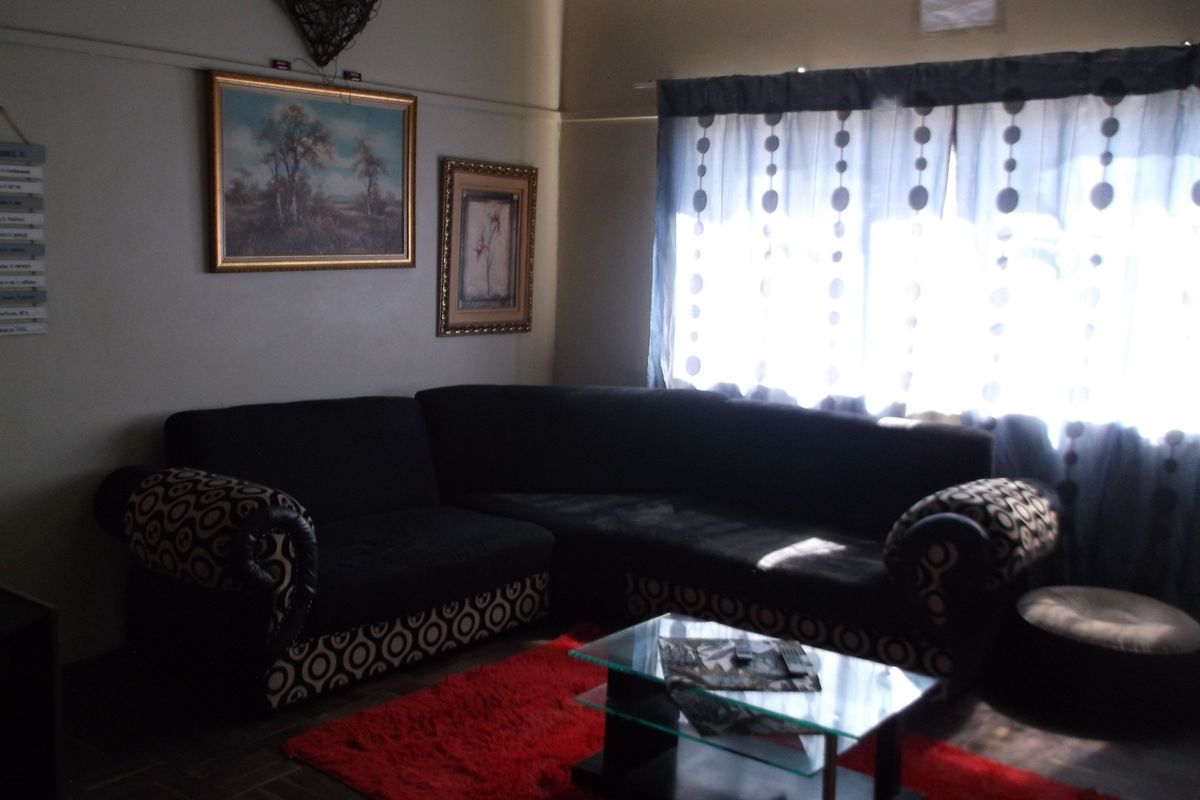 Bargain of a Lifetime a Freestanding House for Under R800 000 - Photo 2