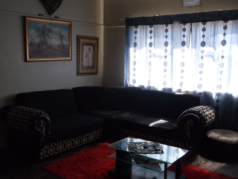 Bargain of a Lifetime a Freestanding House for Under R800 000 - Photo 4