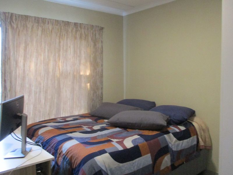 Modern 2-Bedroom Apartment in Secure Complex - Noah’s Village, Kempton Park - Photo 9
