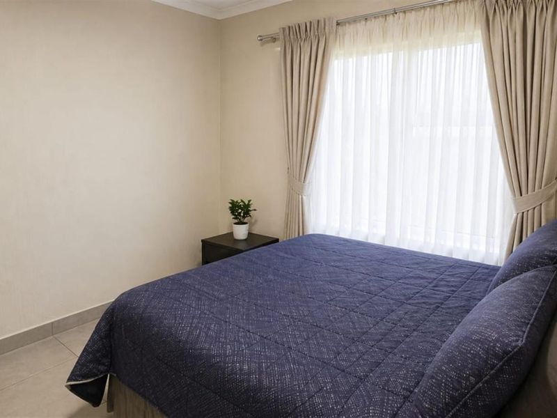 Modern 2-Bedroom Apartment in Secure Complex - Noah’s Village, Kempton Park - Photo 5