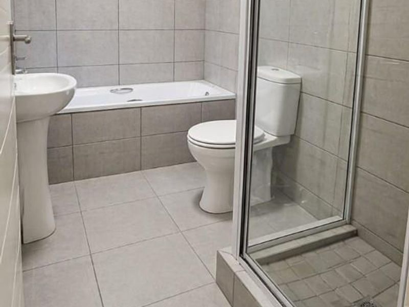 Modern 2-Bedroom Apartment in Secure Complex - Noah’s Village, Kempton Park - Photo 7