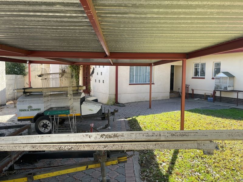 Calling for Investors - Photo 8