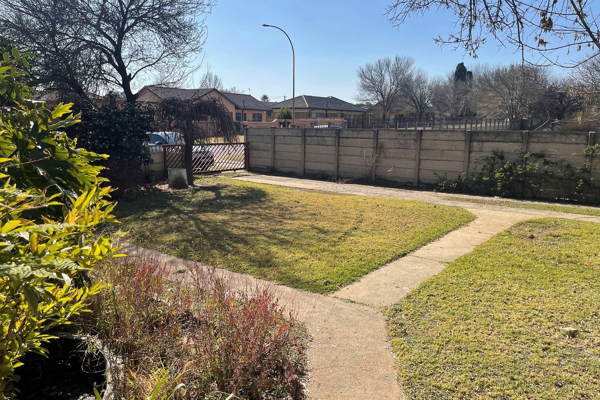 Calling for Investors - Photo 5