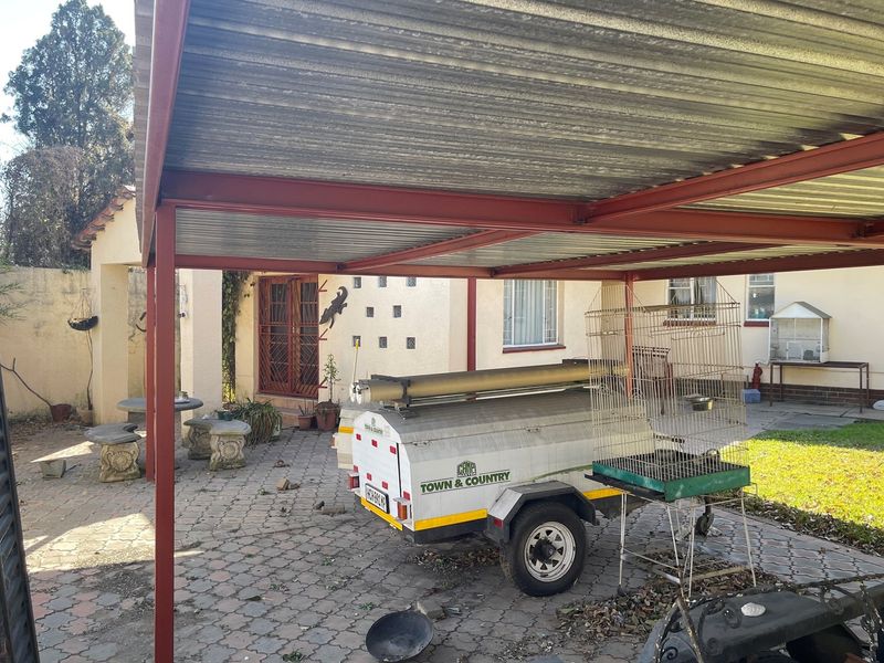 Calling for Investors - Photo 10