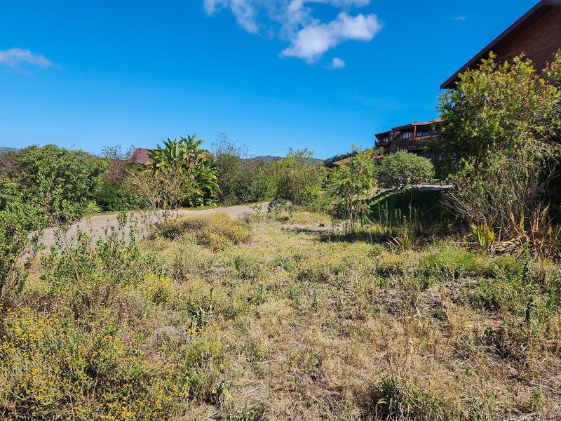 Peaceful lifestyle with access to outdoor activities and nature. - Photo 10