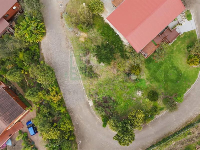 Peaceful lifestyle with access to outdoor activities and nature. - Photo 5