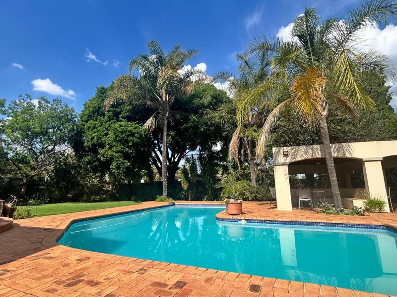 Breathtaking Bushveld Retreat with Panoramic Views - Photo 6