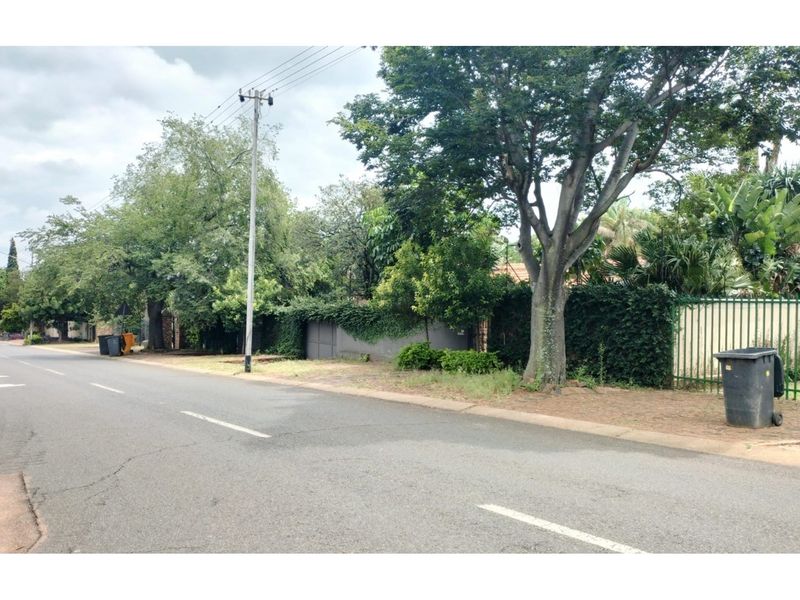 EXCLUSIVE RESIDENTIAL DEVELOPMENT OPPORTUNITY - LYNNWOOD RIDGE - Photo 4