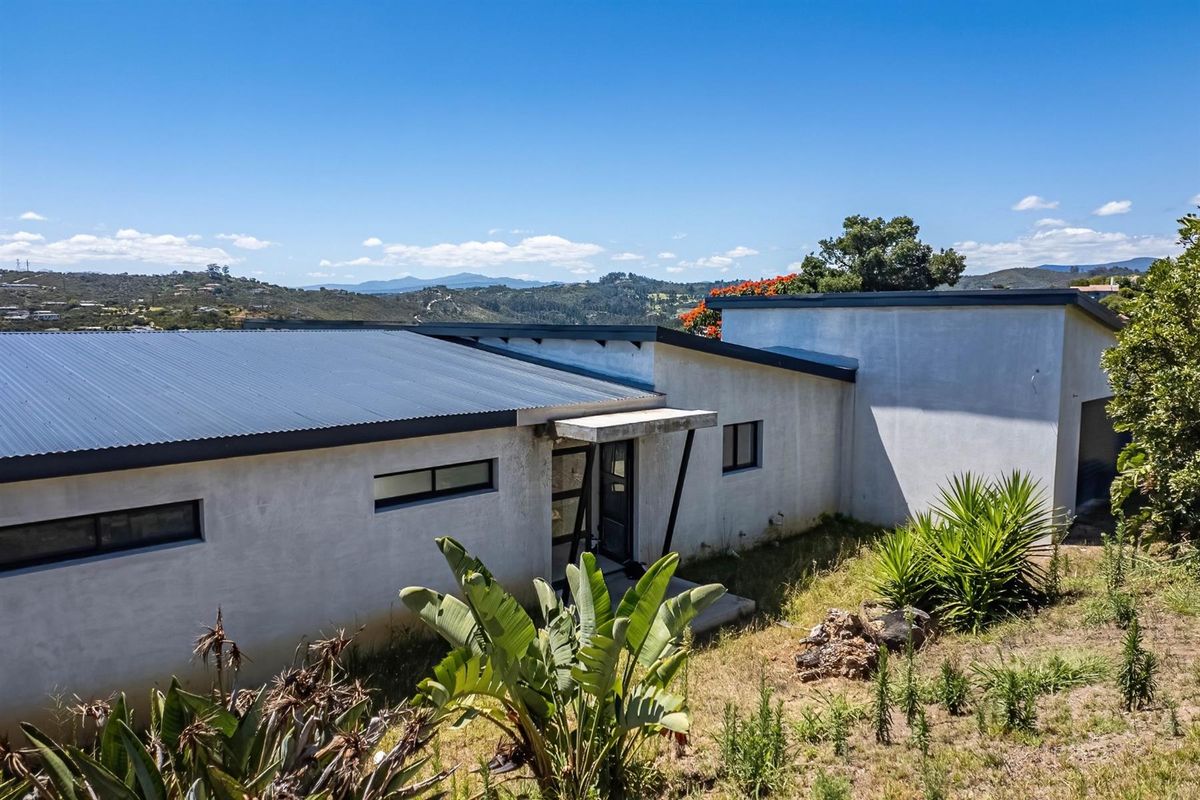 New build in Knysna Heights with northern views - Photo 4