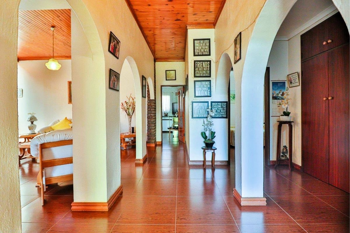 PERFECT HOME blend of family comfort, entertainment, and income-generating potential! - Photo 4