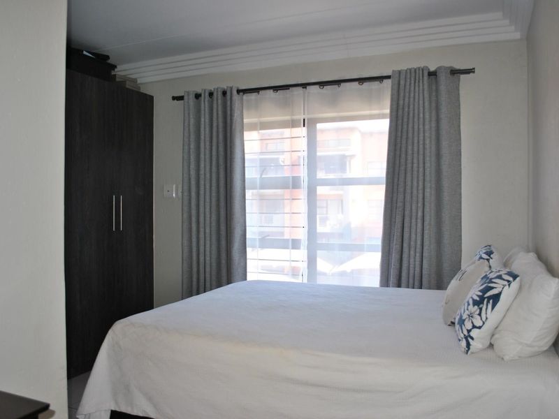 3-Bed Modern Apartment - Ready to move in - Photo 10