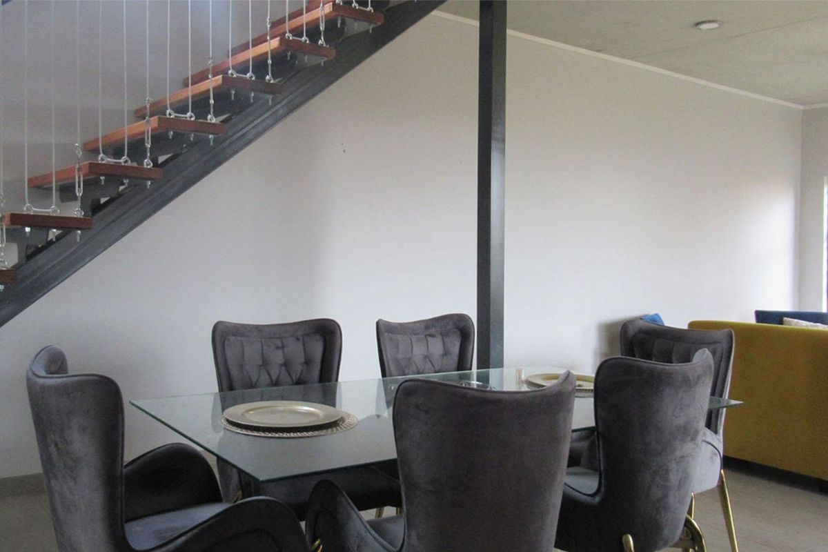 "Dream 4-Bed Home Near Jackals Creek Golf" - Photo 5