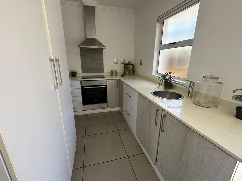 Townhouse For Sale in Kindlewood Estate, Mount Edgecombe, KwaZulu Natal - Photo 6