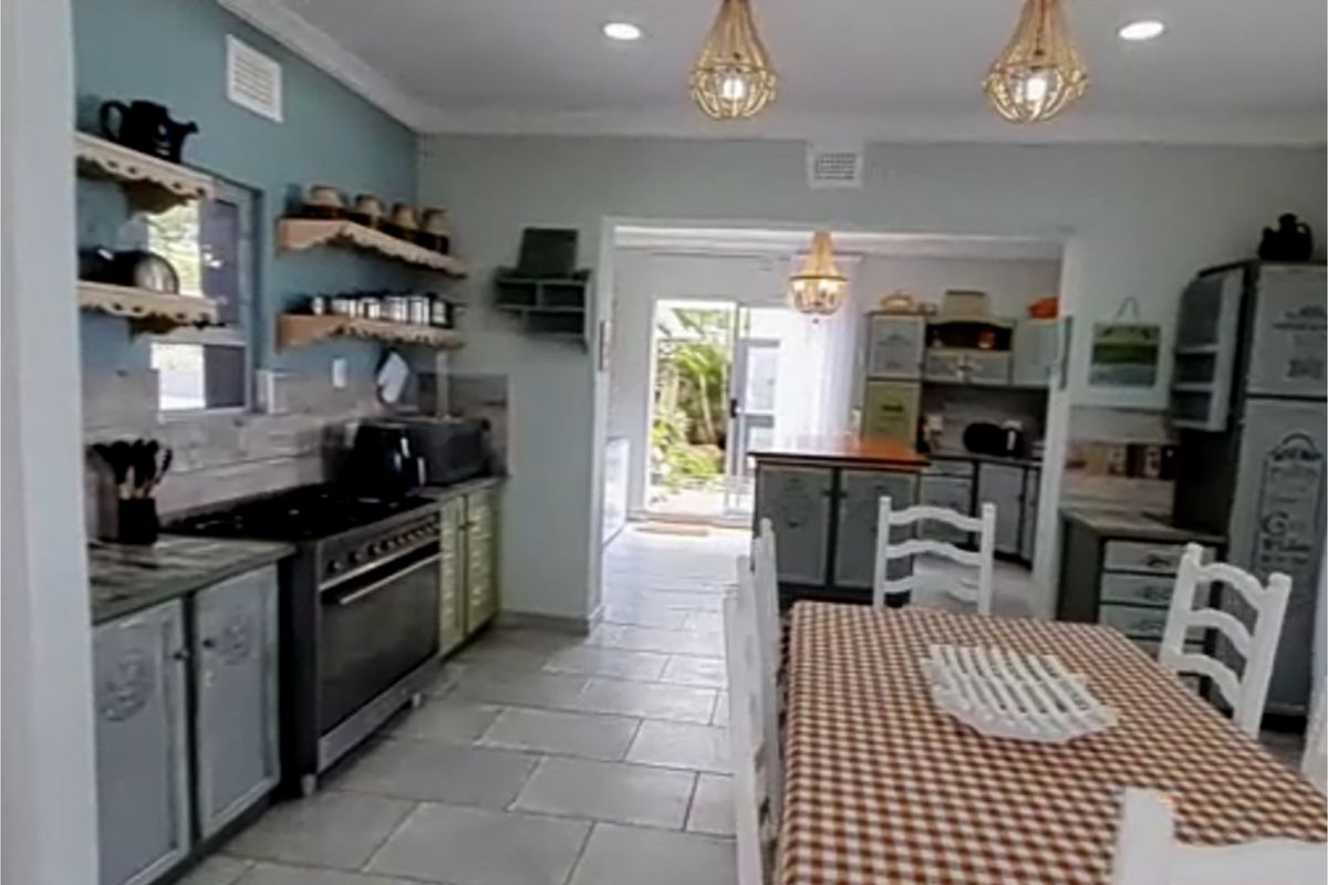 Your Holiday Escape, Retirement Haven, and Smart Investment- All in One - Photo 2