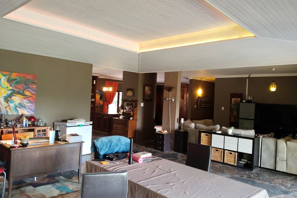 Charming Countryside Small Holding - 12.3169 ha - Photo 2