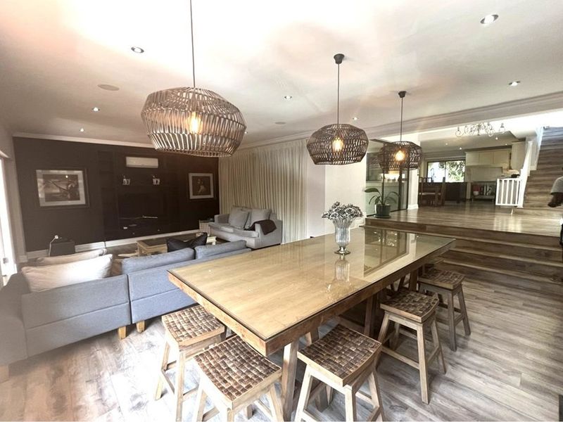 4 Bedroom Home with Staff Room plus Flatlet in Zimbali - Photo 5