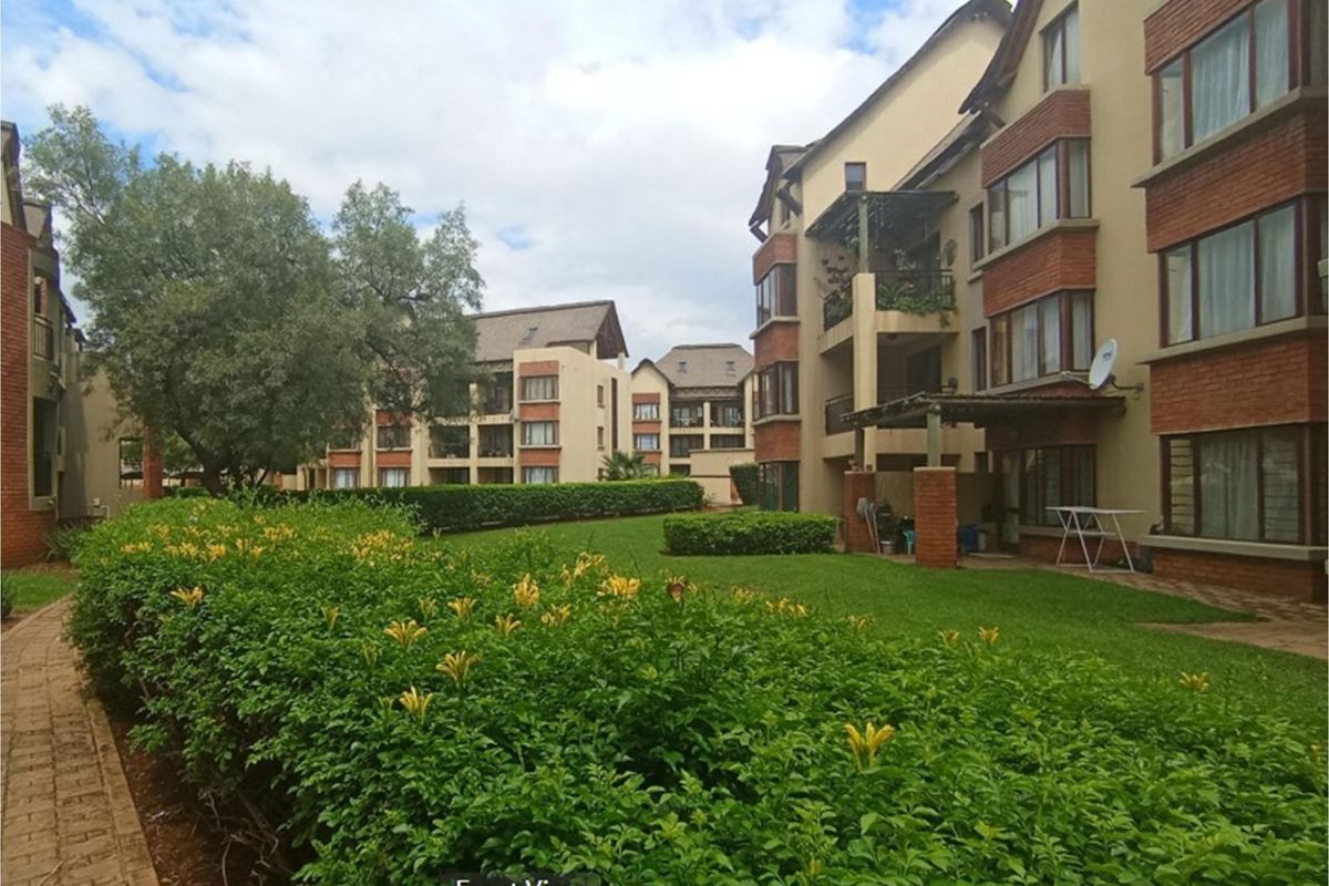 2 bedroom Apartment for SALE - Photo 2