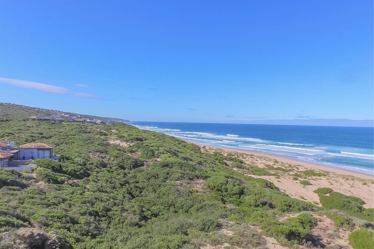 Exceptional Coastal Vacant Plot with Breathtaking Ocean Views! - Photo 4