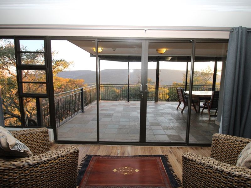 Zwartkloof Private Game Reserve Luxury 4 bedroom Haven in Africa's Wild Heart - Photo 7