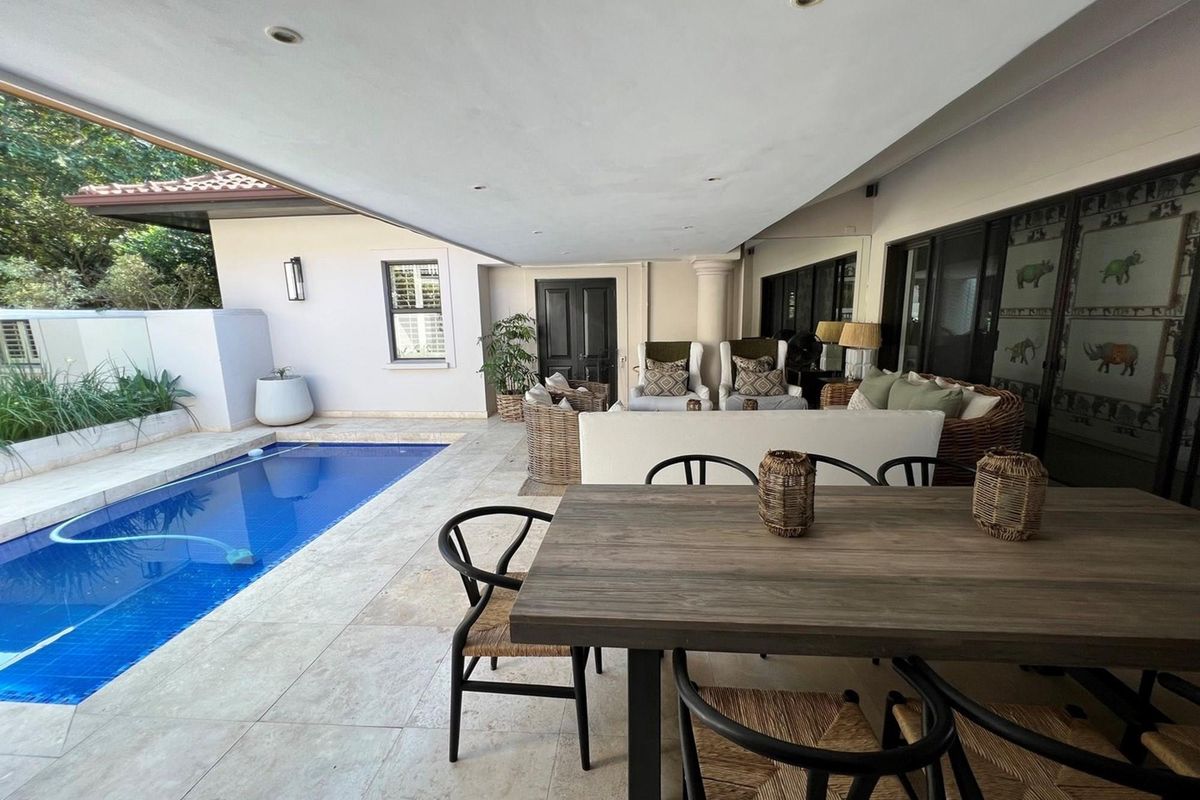 5Bedroom Family Home plus Flat in Zimbali - Photo 5