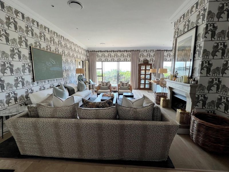 5Bedroom Family Home plus Flat in Zimbali - Photo 10
