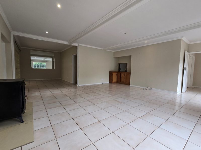 HIGH YIELD INVESTMENT IN BELOVED BEDFORDVIEW - Photo 8