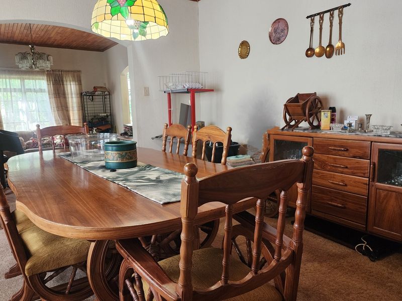 "Elegant 4-Bed Home in Arbor Park Awaits You" - Photo 8