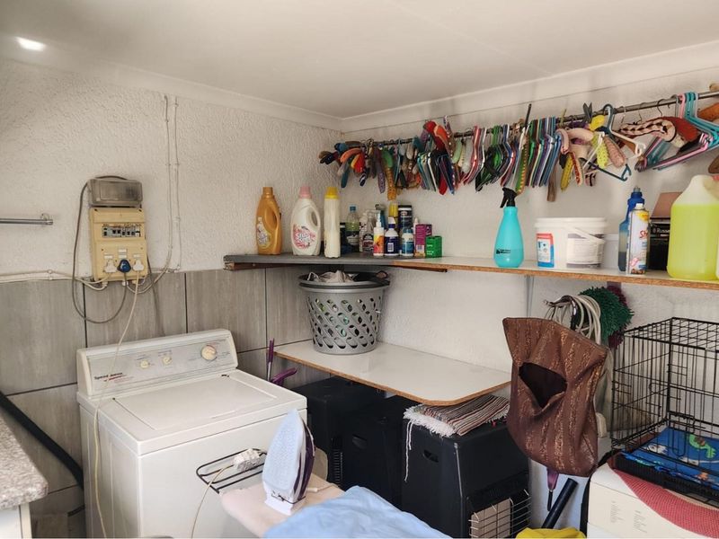 "Charming 3-Bed Home in Benoni West – Price Cut!" - Photo 3