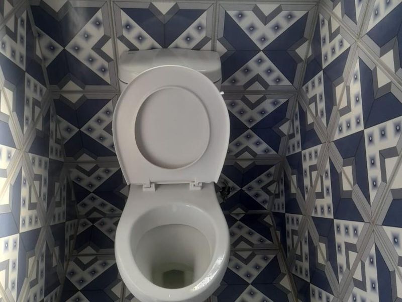 Investment Propety with 8 x Barchalor units, Looking for a Cash Buyer - Photo 7