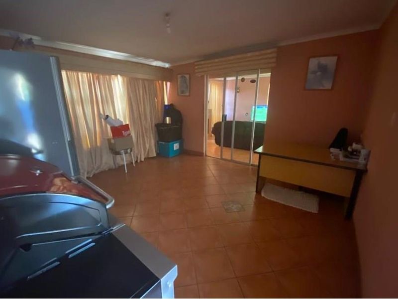 3Bed/1Bath House with 3 cottages for sale at Ekangala-D - Photo 6