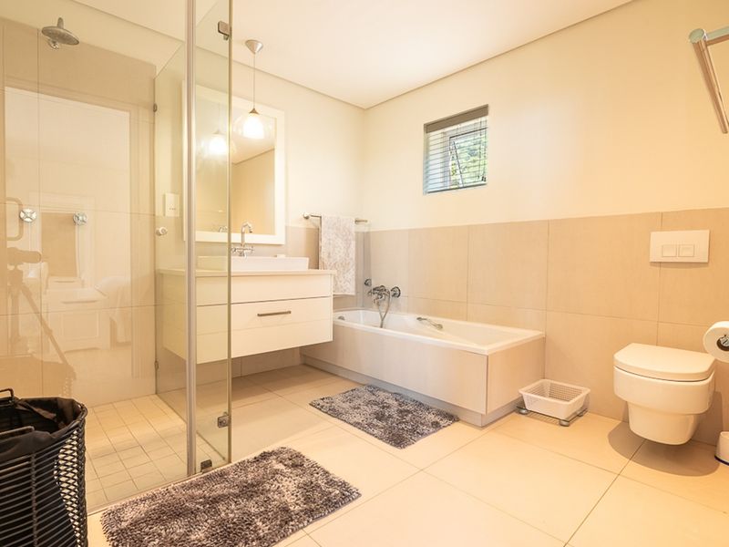 Exclusive Beachfront Estate for Sale in Keurboomstrand - Photo 10