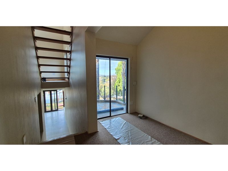 Beautiful Family Home with Views For Rental in Observatory - Photo 6