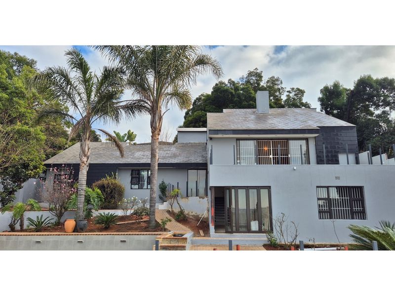 Beautiful Family Home with Views For Rental in Observatory - Photo 4